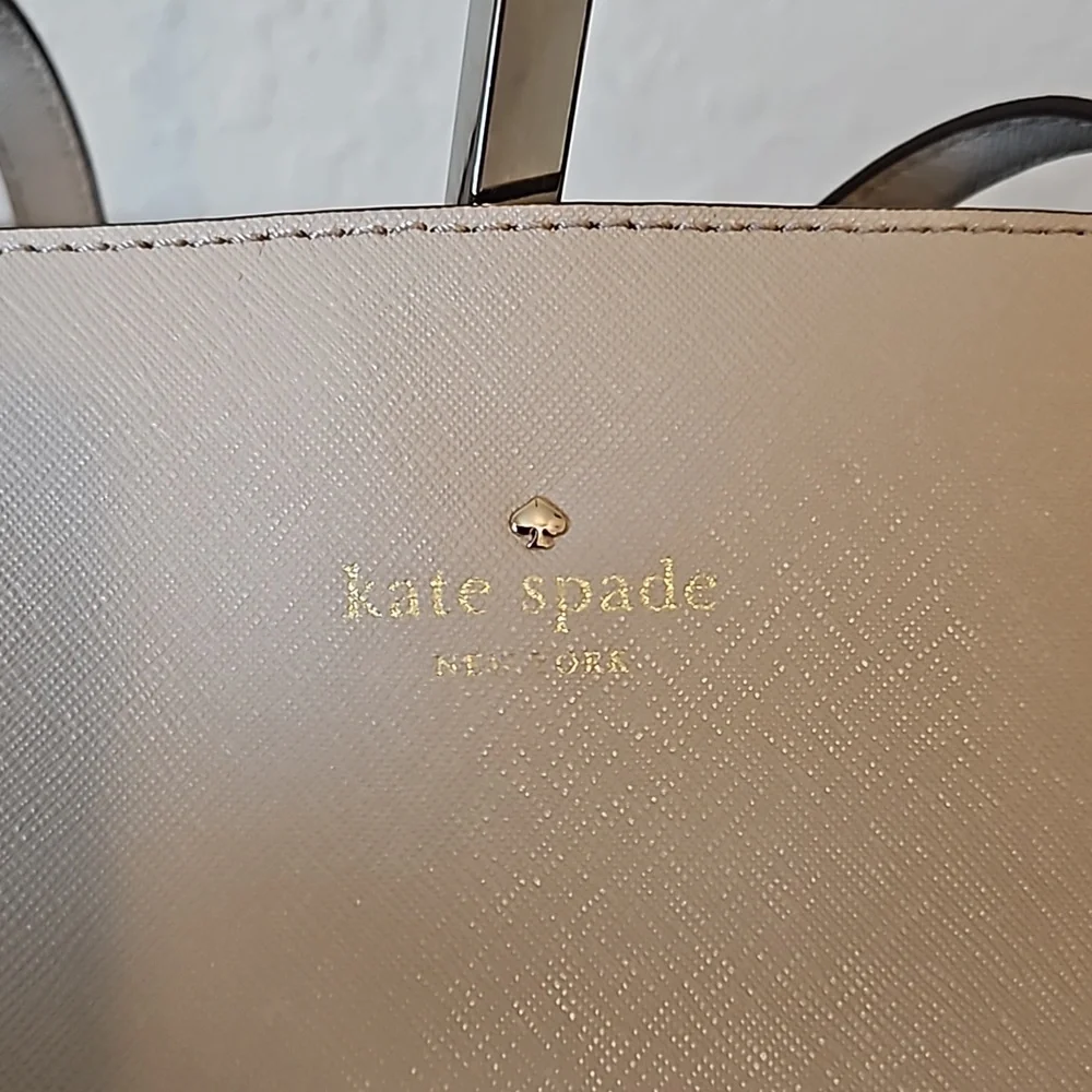 Kate Spade Saffiano Leather  Zip Top Tote